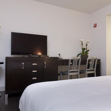 نيو يورك Metro Apartments الغرفة الصورة