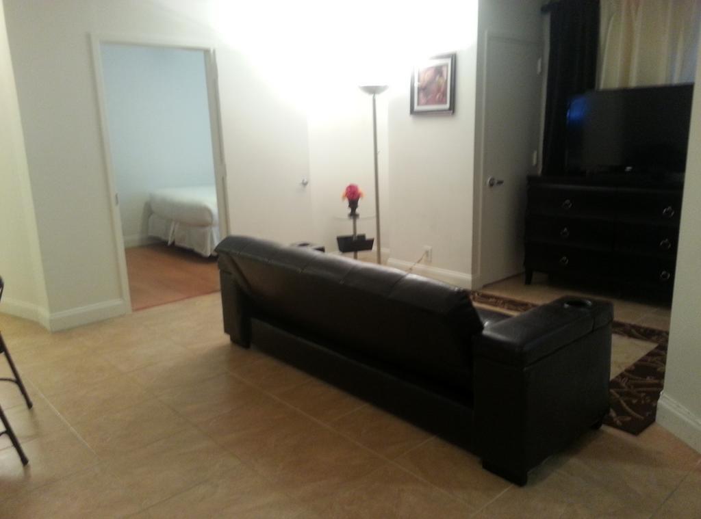 نيو يورك Metro Apartments الغرفة الصورة