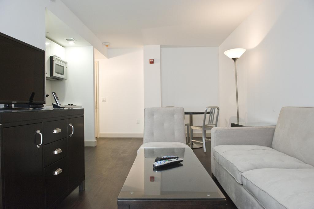 نيو يورك Metro Apartments الغرفة الصورة